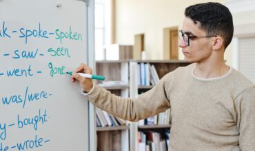 Hướng dẫn cách học tiếng anh hiệu quả cho người mất gốc